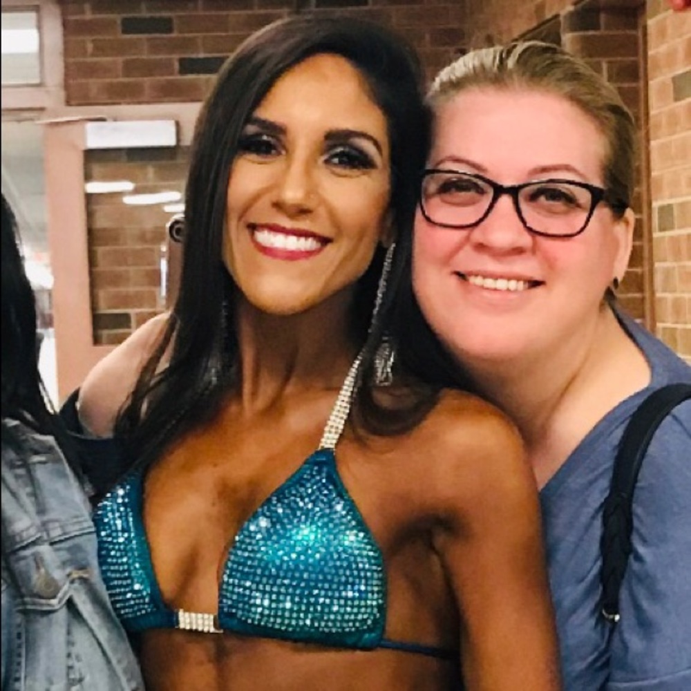 Meet your Posher, Laura